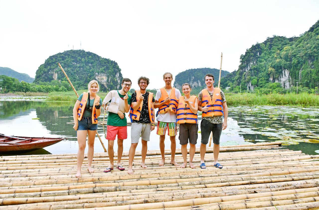 Tam Coc Lakeside Homestay Ninh Bình Exteriör bild